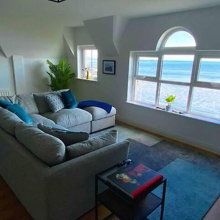 Sound Of The Sea - Penthouse In Portrush Apartment Екстериор снимка