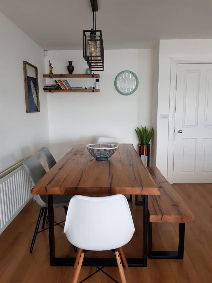 Sound Of The Sea - Penthouse In Portrush Apartment Екстериор снимка